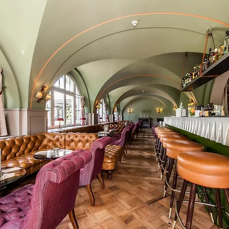 Le Grand Bellevue 5* Gstaad